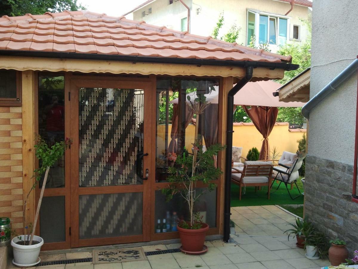 Vila Riviera Chernomorets Exterior photo